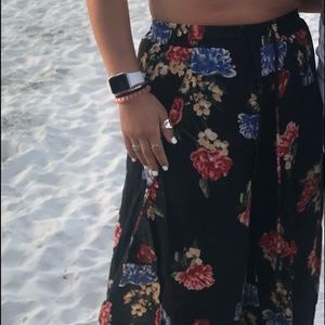 Flowy Pants in Navy Blue with Floral detailing